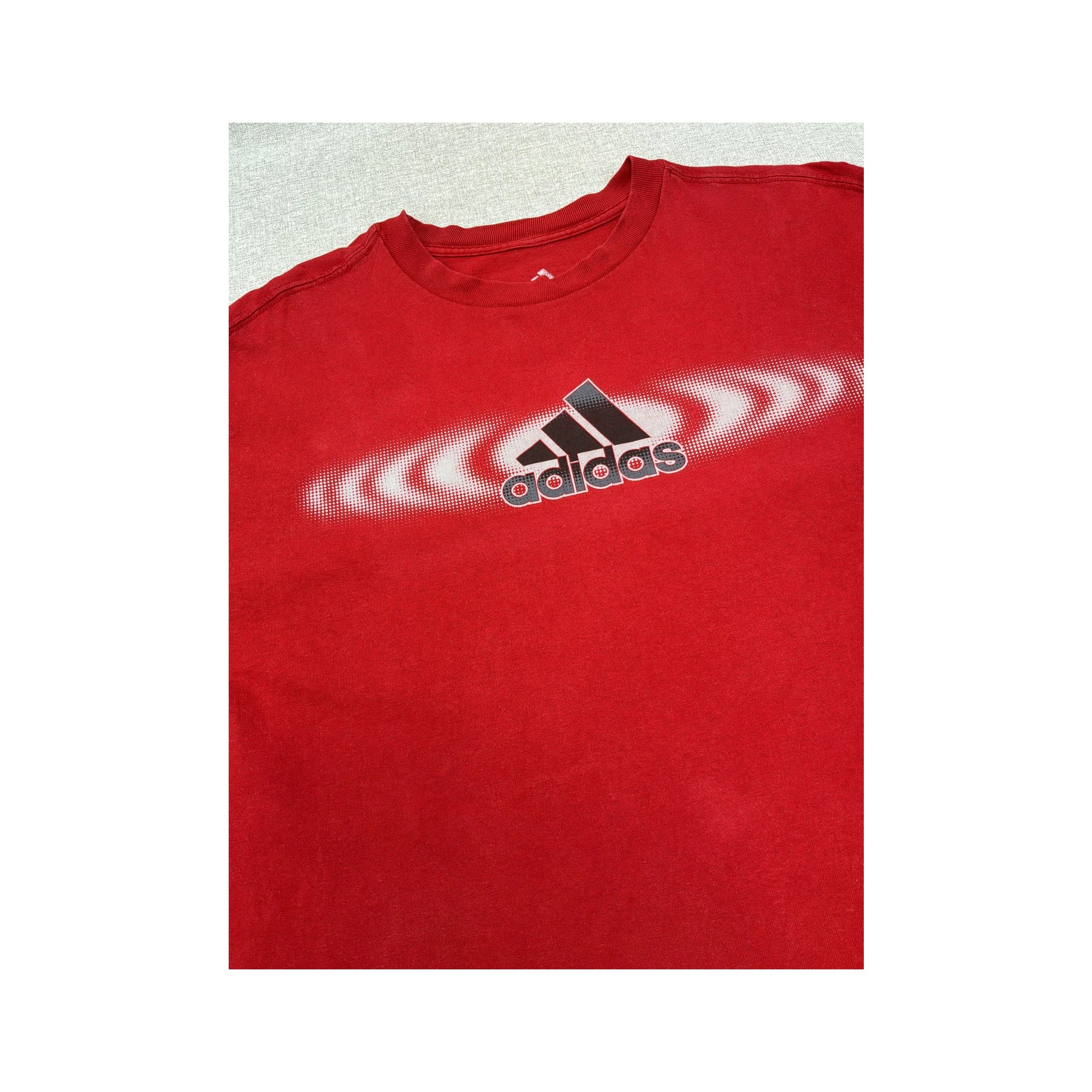 T-shirt adidas em algodão com logótipo estampado