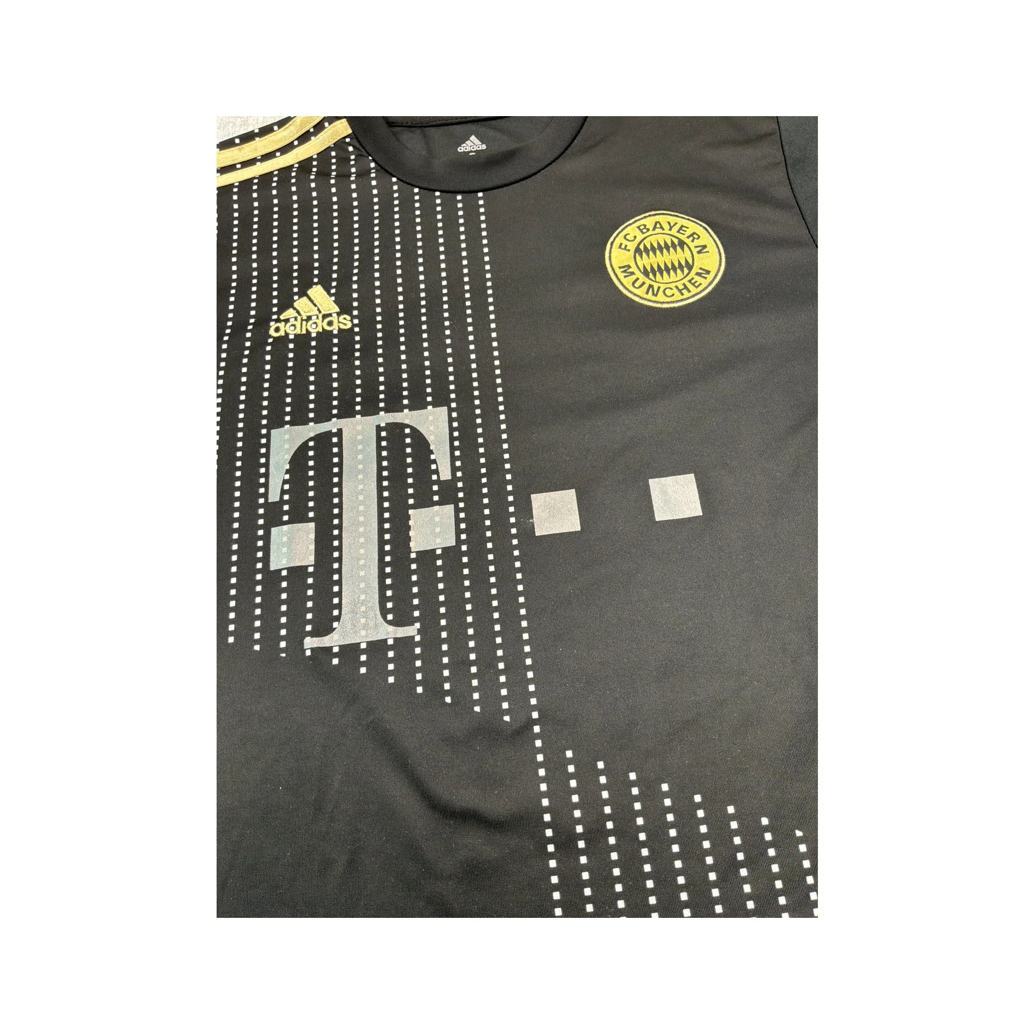 adidas FC Bayern Munchen Lewandowski 9 Black Gold Soccer Jersey T-shirt
