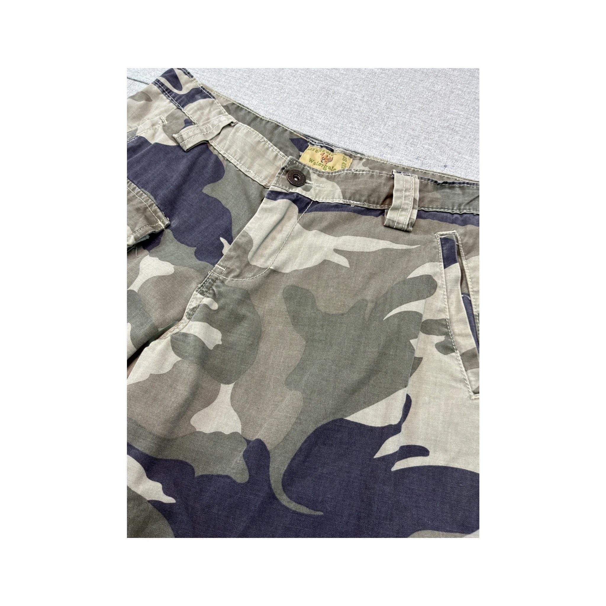 Watergate Camouflage Cotton Cargo Shorts
