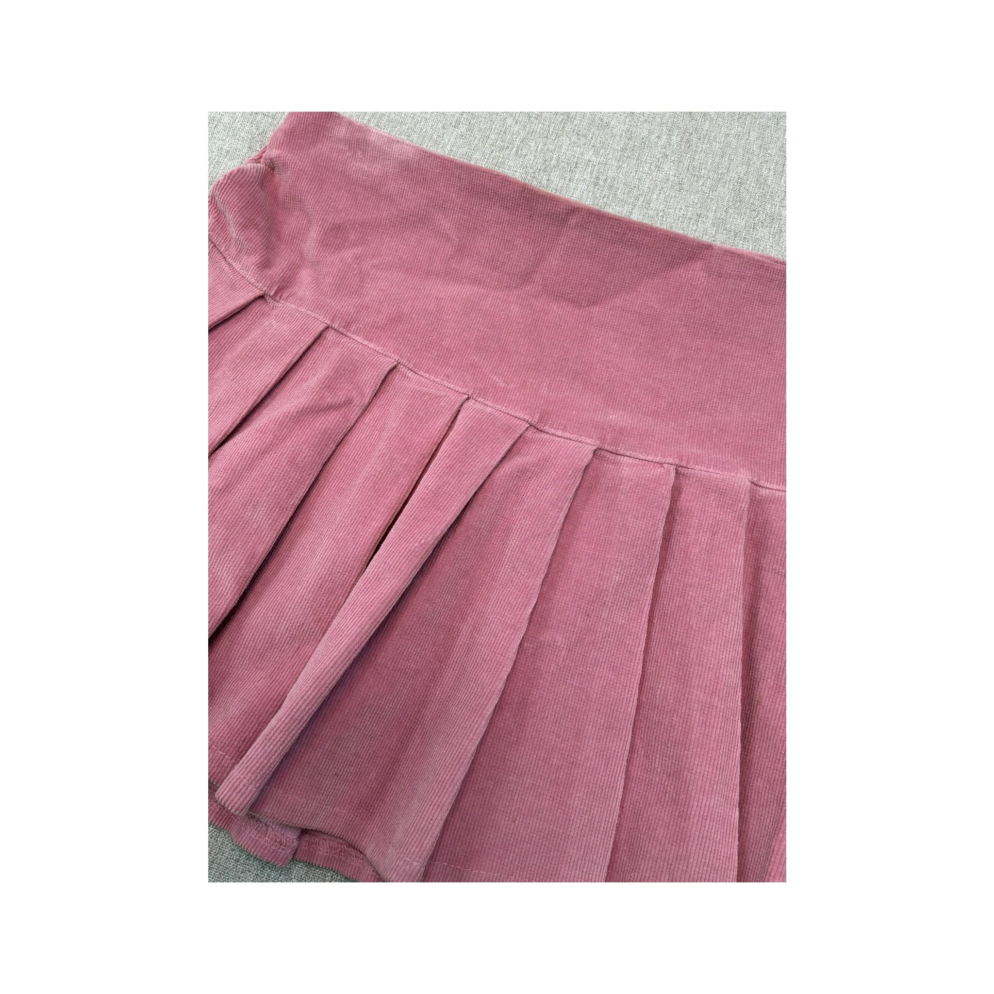 Eiki Pink Pleated Corduroy Skort