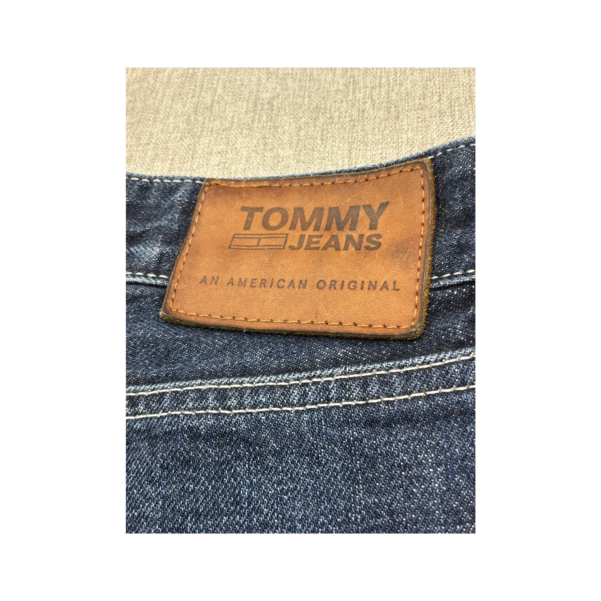 Calças de ganga Tommy Jeans em ganga de algodão de Corte Relaxado e Largo