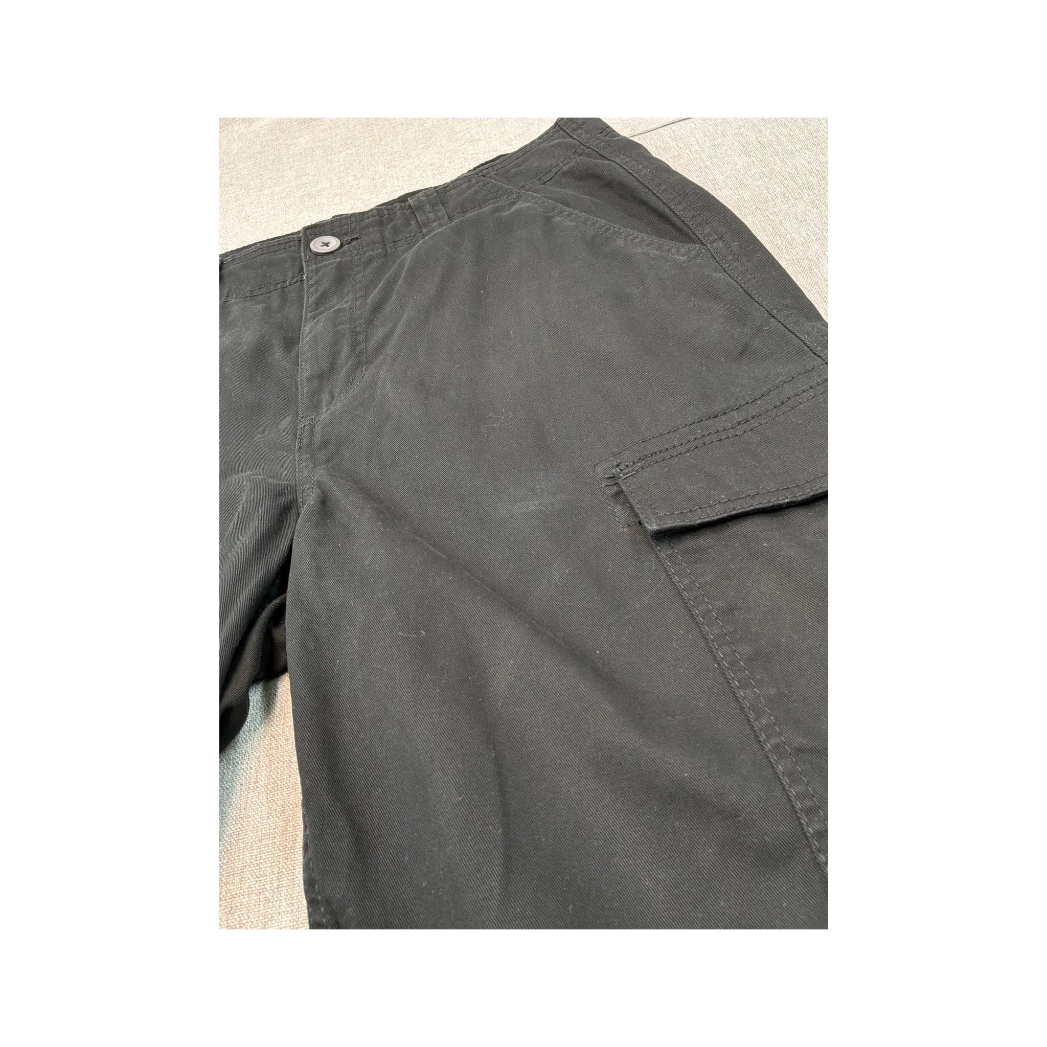anko Black Cotton Cargo Shorts