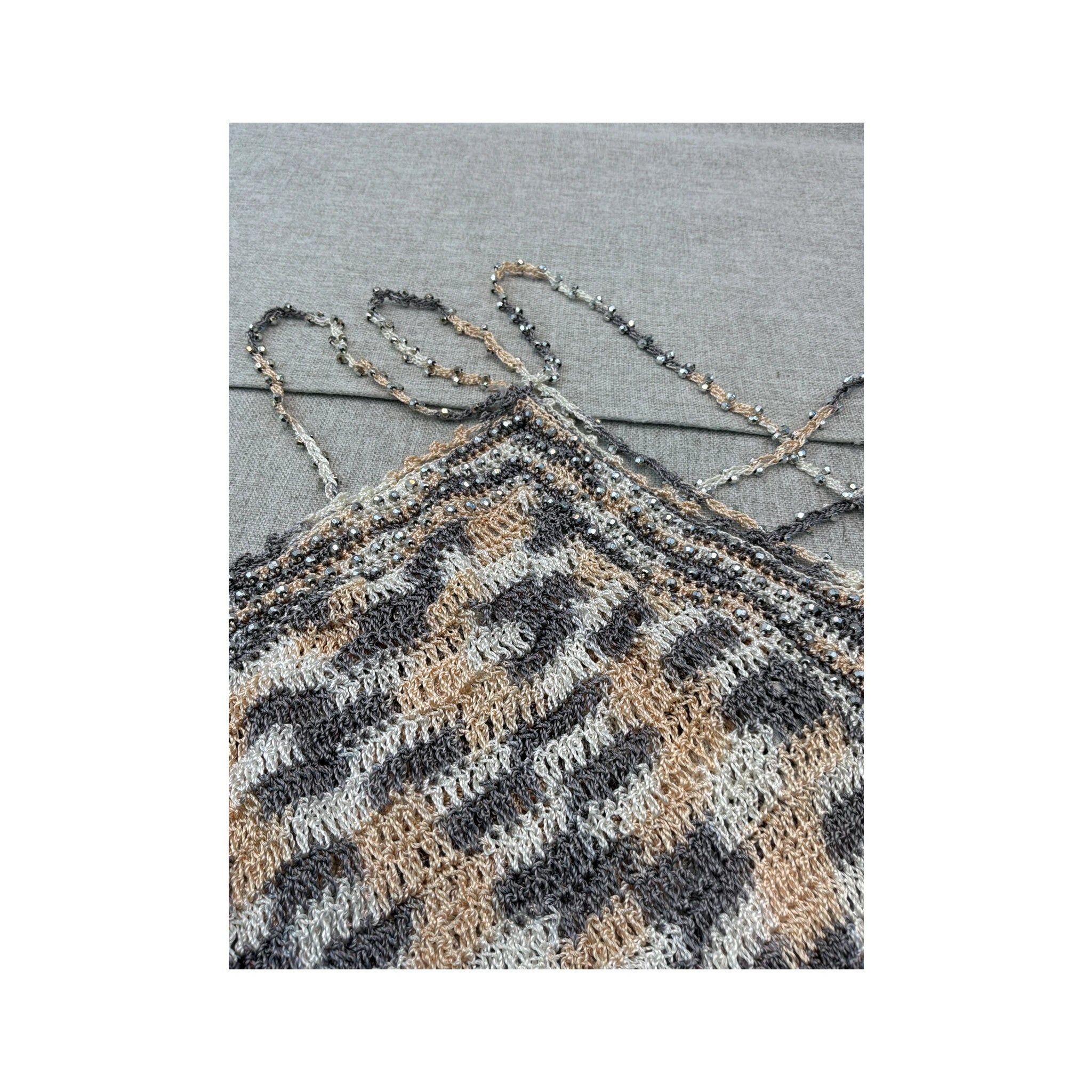 Hua Di Cheng Beaded Crochet Fringe Tank Top