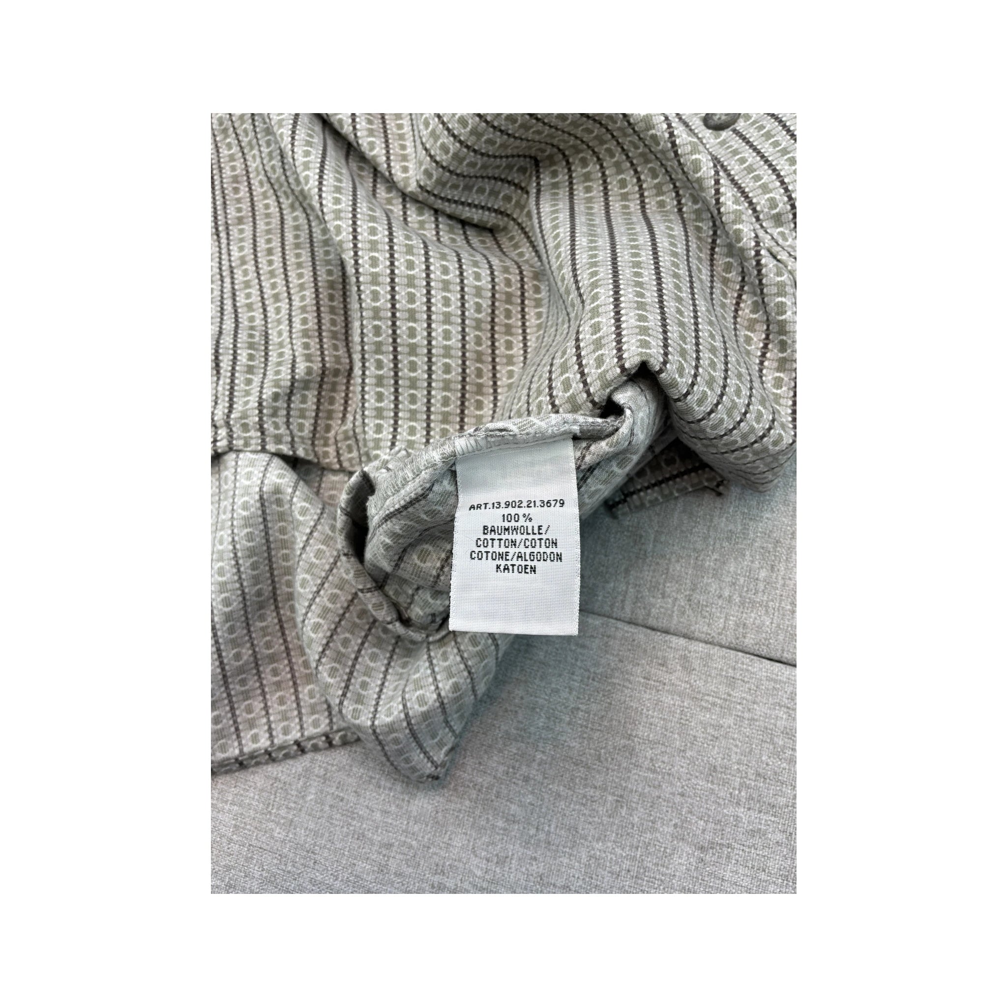 Camisa S.Oliver vintage em algodão com riscas Geométricas