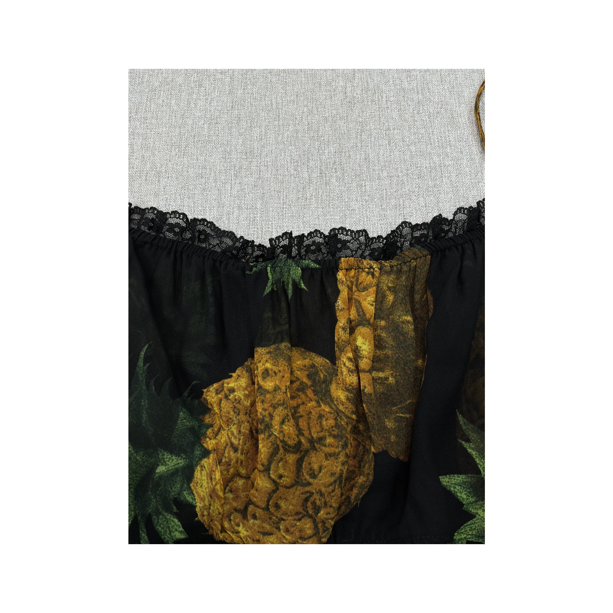 Lange Pineapple Print Handkerchief Hem Dress