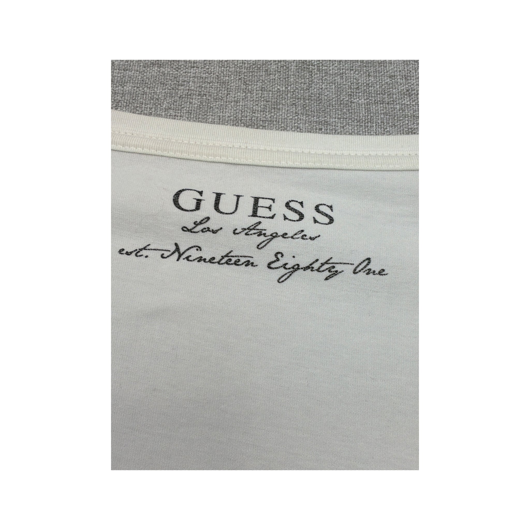 T-shirt Guess de Manga Comprida com decote em V e estampado gráfico