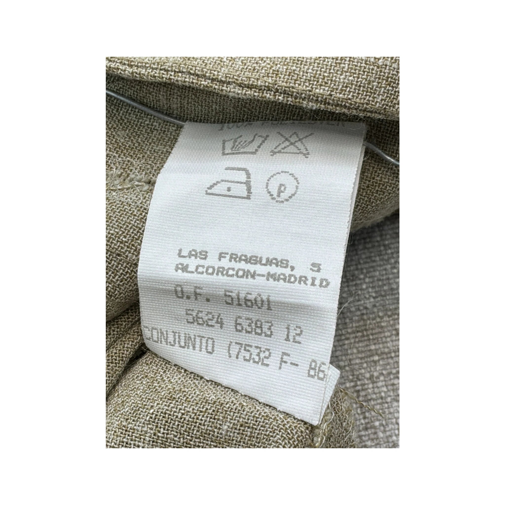 Fecon Linen Blend Sleeveless Tailored Jacket