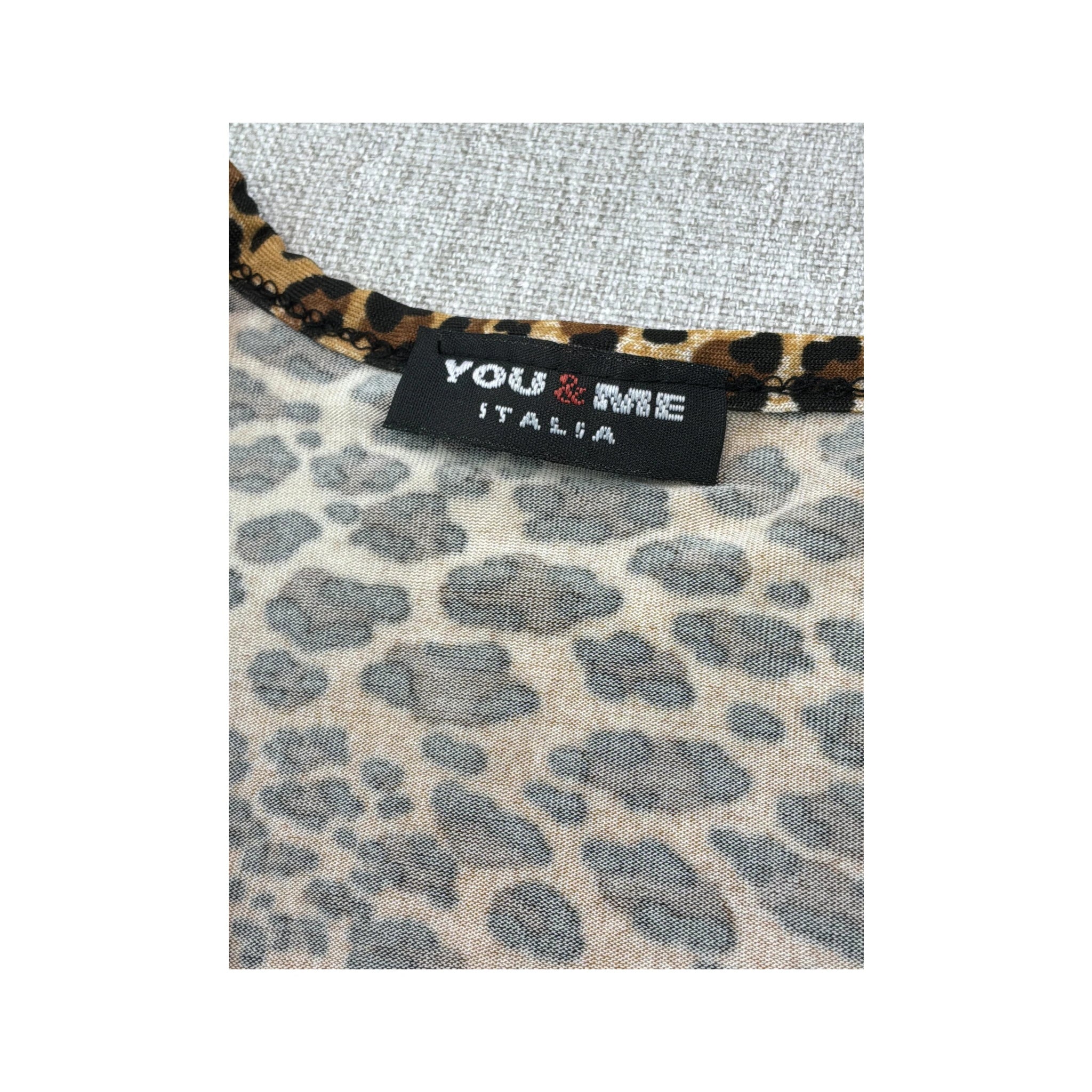 Blusa You & Me Italia Franzida com Nó à Frente e estampado de Leopardo