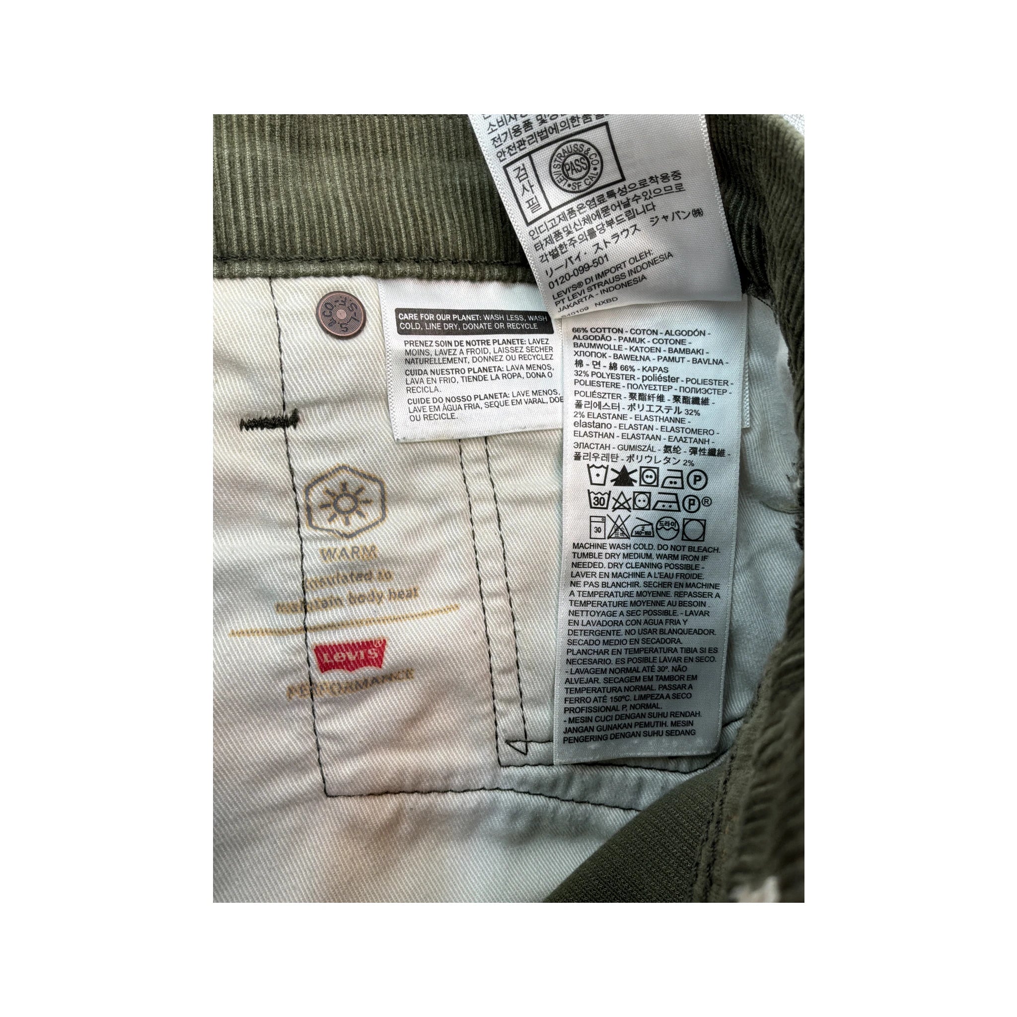 Calças Levi's 511 em Bombazine Verde-tropa de Corte slim Direito
