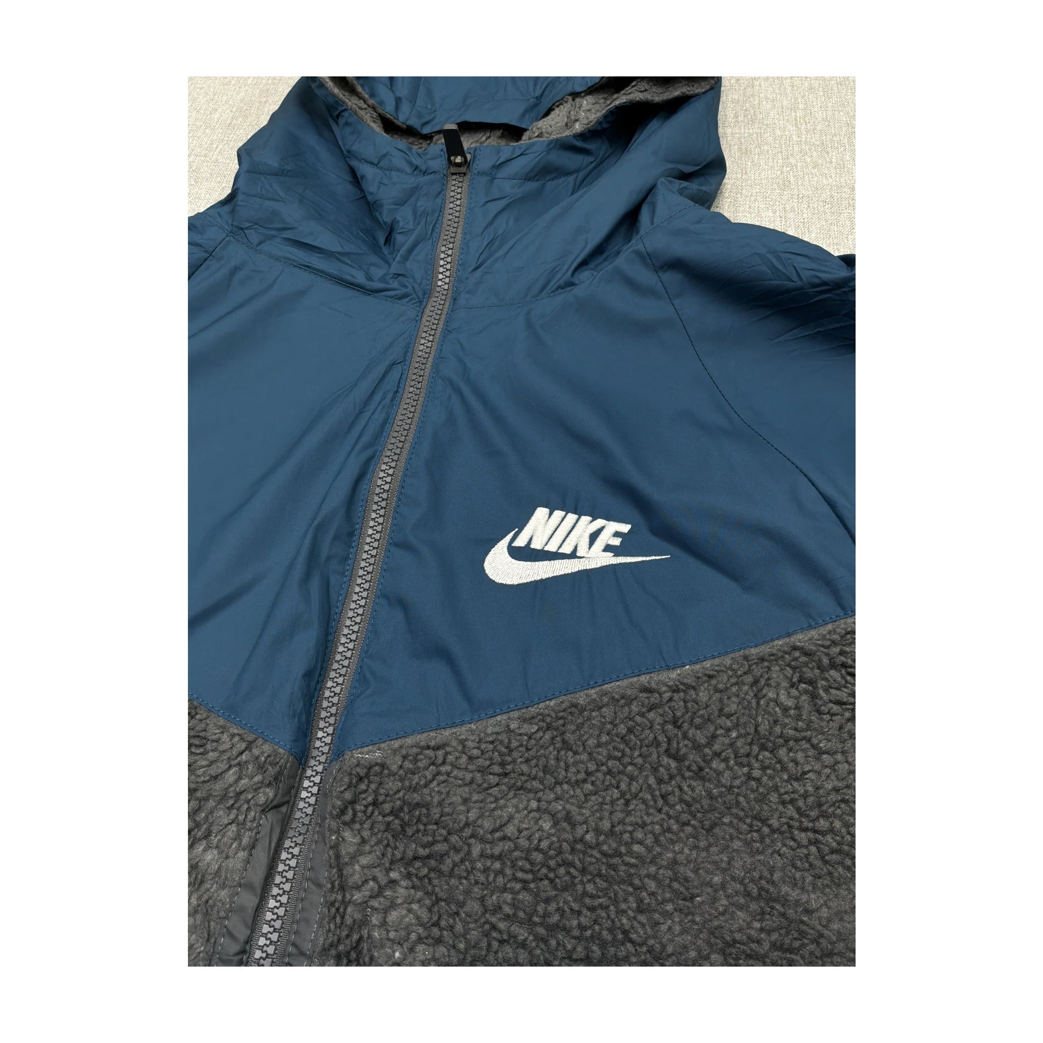 Nike Sportswear Sherpa-Lined Hooded Full-Zip Jacket (Blue/Gray) (XL Boys)