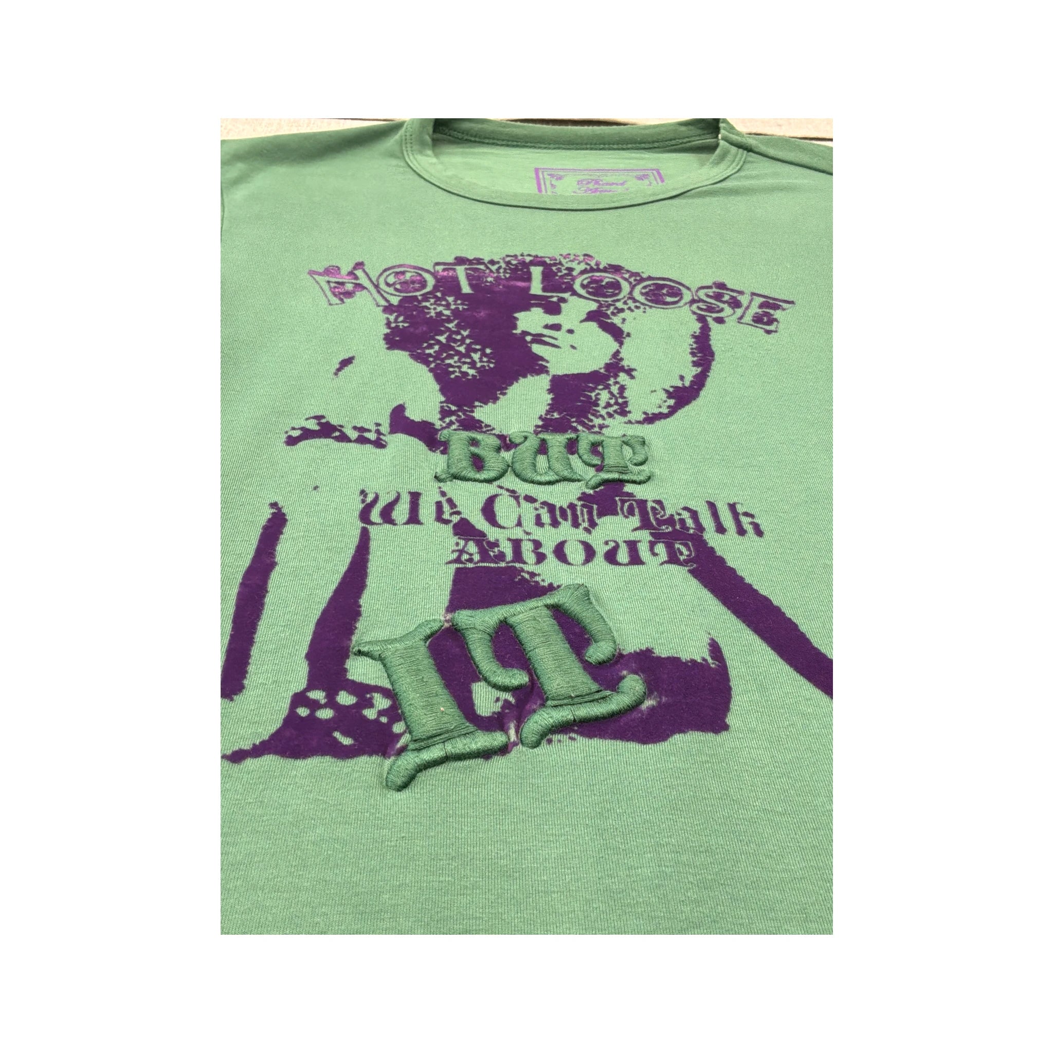 Thread Needle Graphic Long Sleeve T-shirt