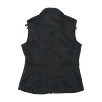 Woman Sleeveless Button-Up Shirt