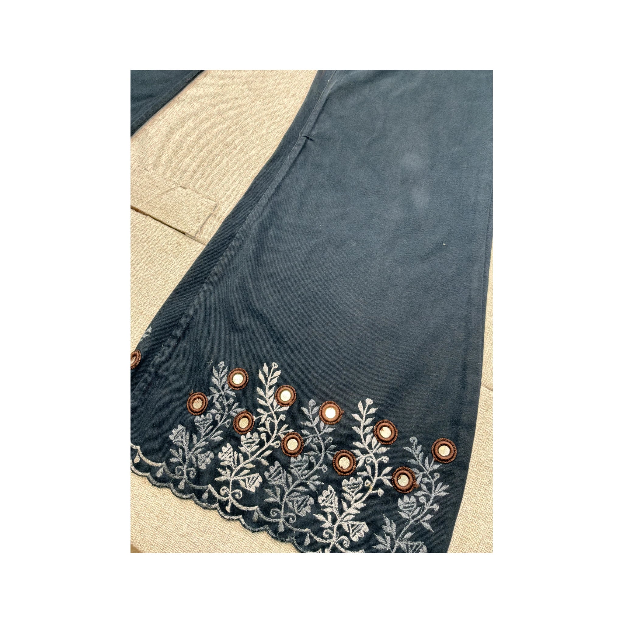 Siddharta Vintage Embroidered Cotton Flare Pants