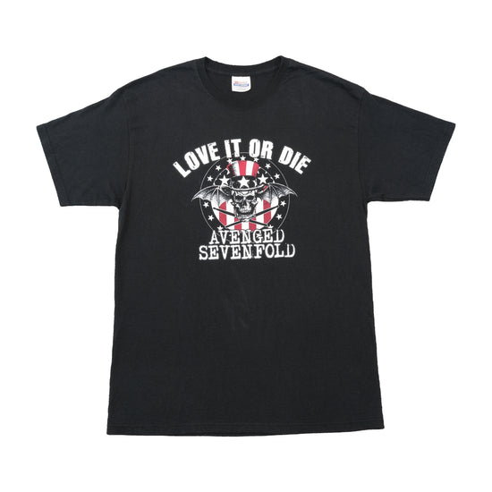 T-shirt Avenged Sevenfold com Gráfico Love It Or Die
