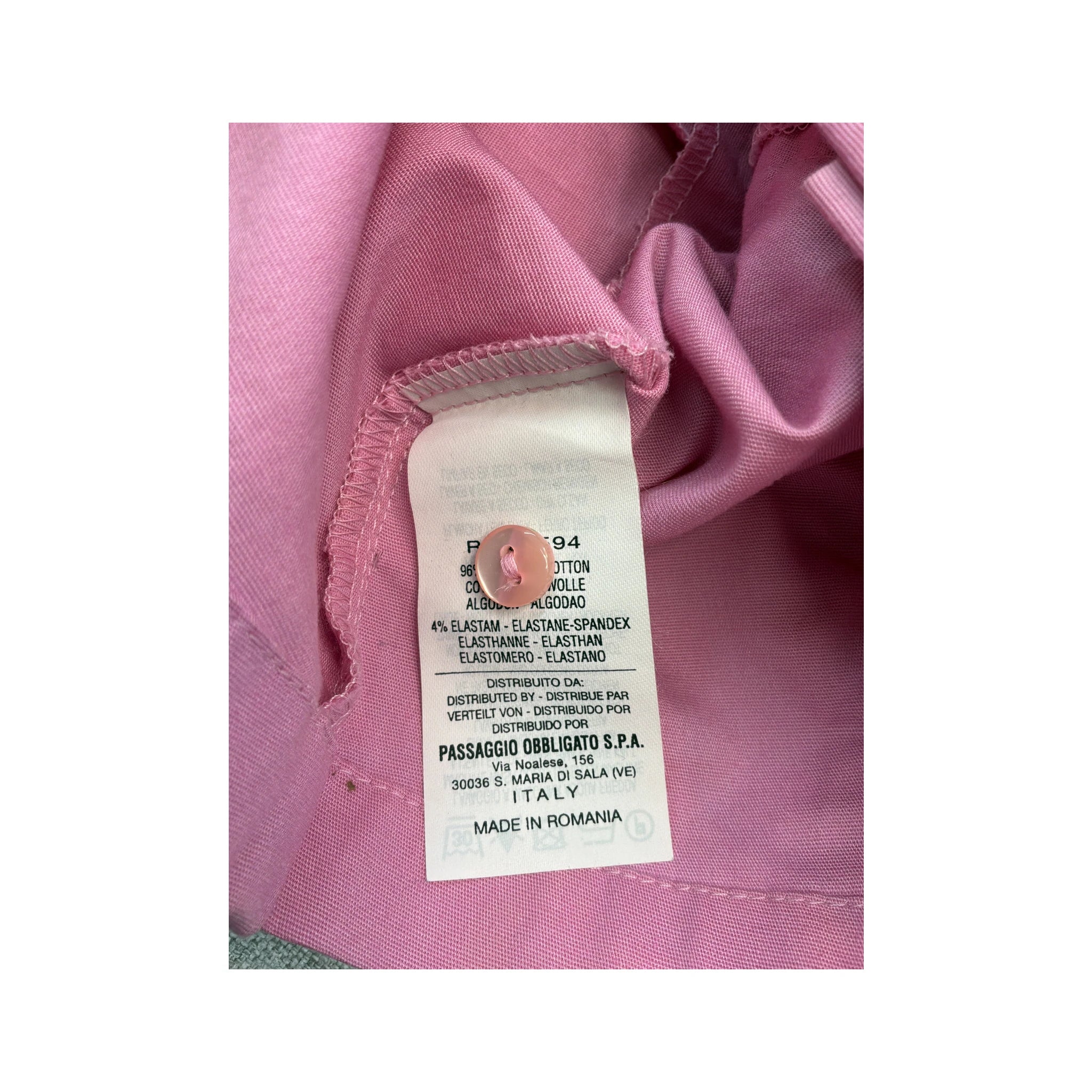 Blusa Nara Camicie em algodão sem mangas com Folhos à Frente