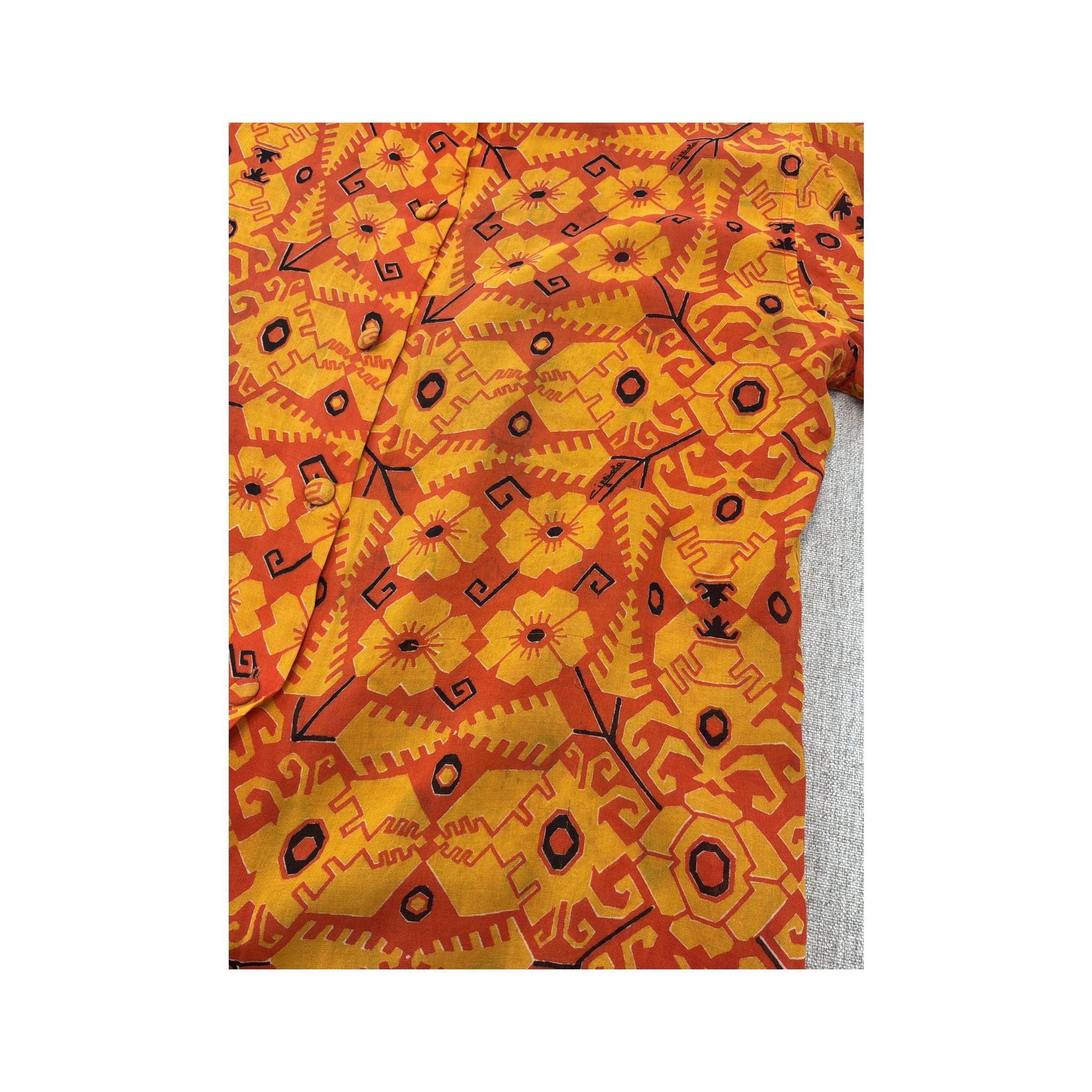 Gigliola Abstract Floral Pattern Button Up Shirt