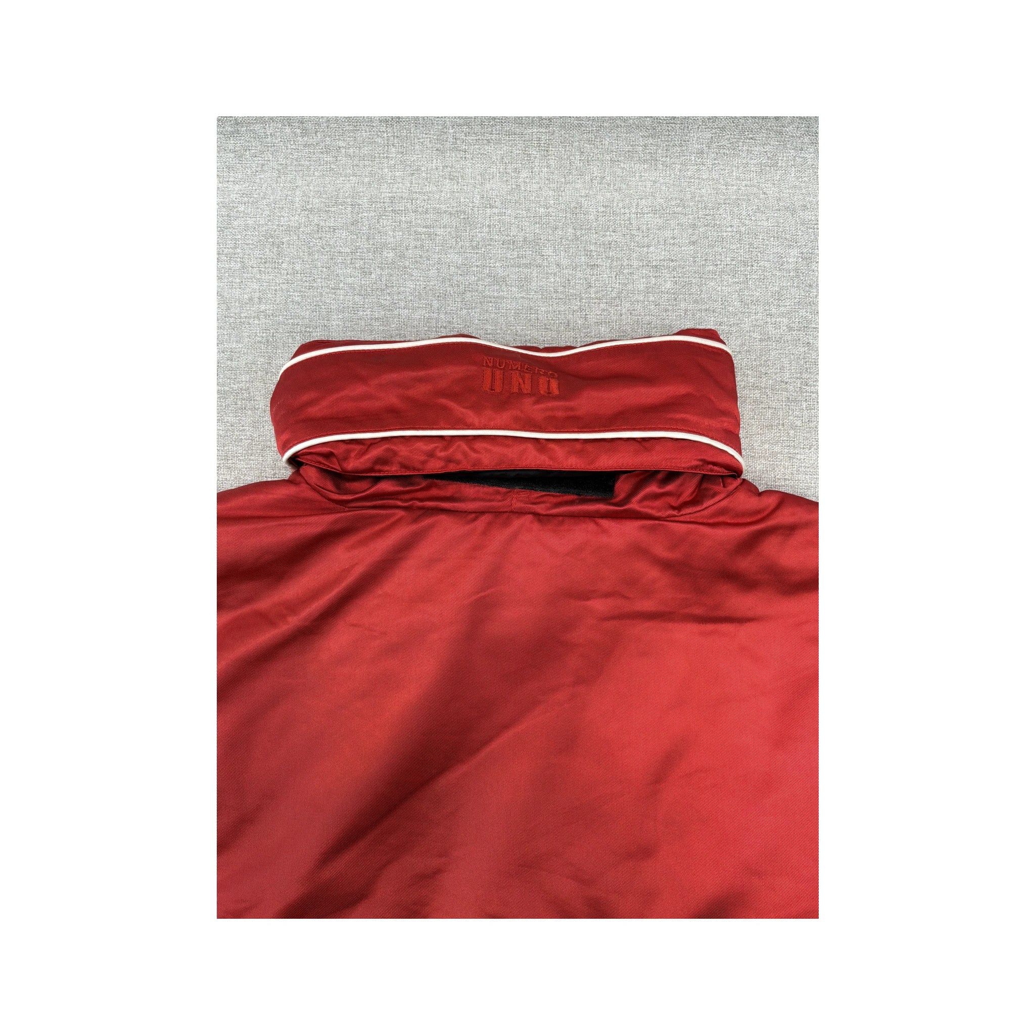 Nikita Vintage Red White Ski Jacket (Smartsizer)