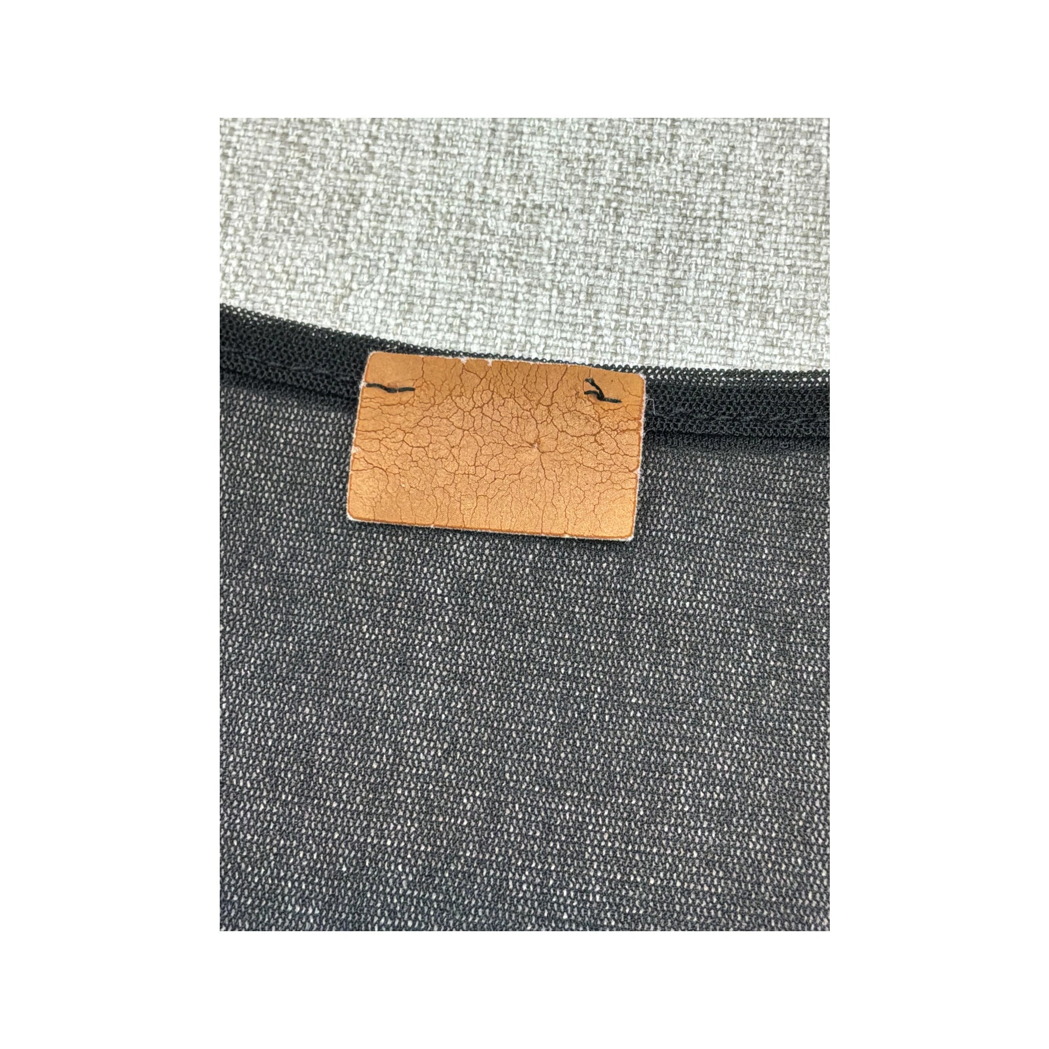 Top de alças Transparente Bordado floral com decote em V