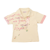 Polo com estampado gráfico de Patchwork e Letras Caprichoso