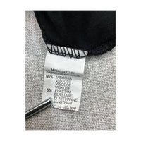 Blusa preta com Motivo de Lantejoulas