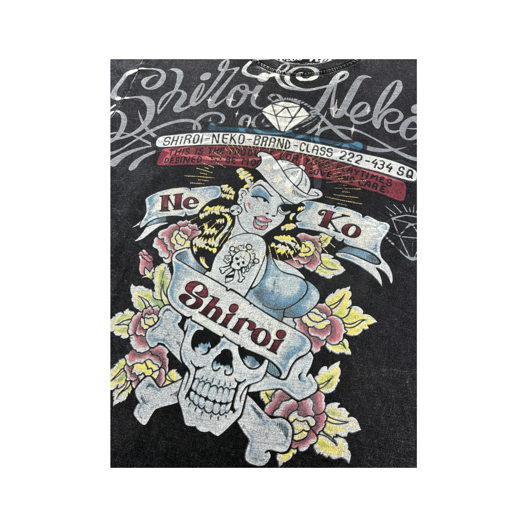 T-shirt Shiroi Neko em algodão com estampado de Caveira e Pinup