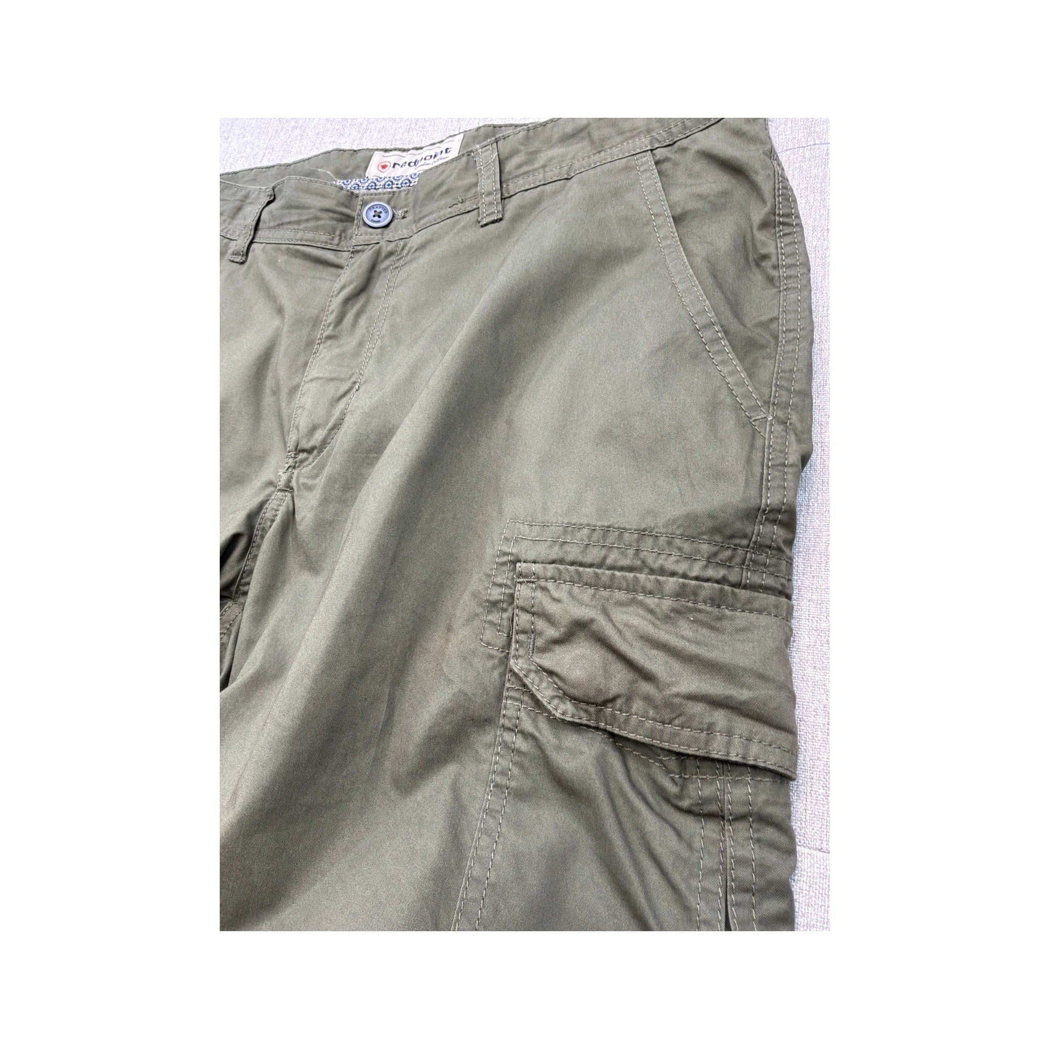 redpoint Olive Green Cotton Cargo Shorts