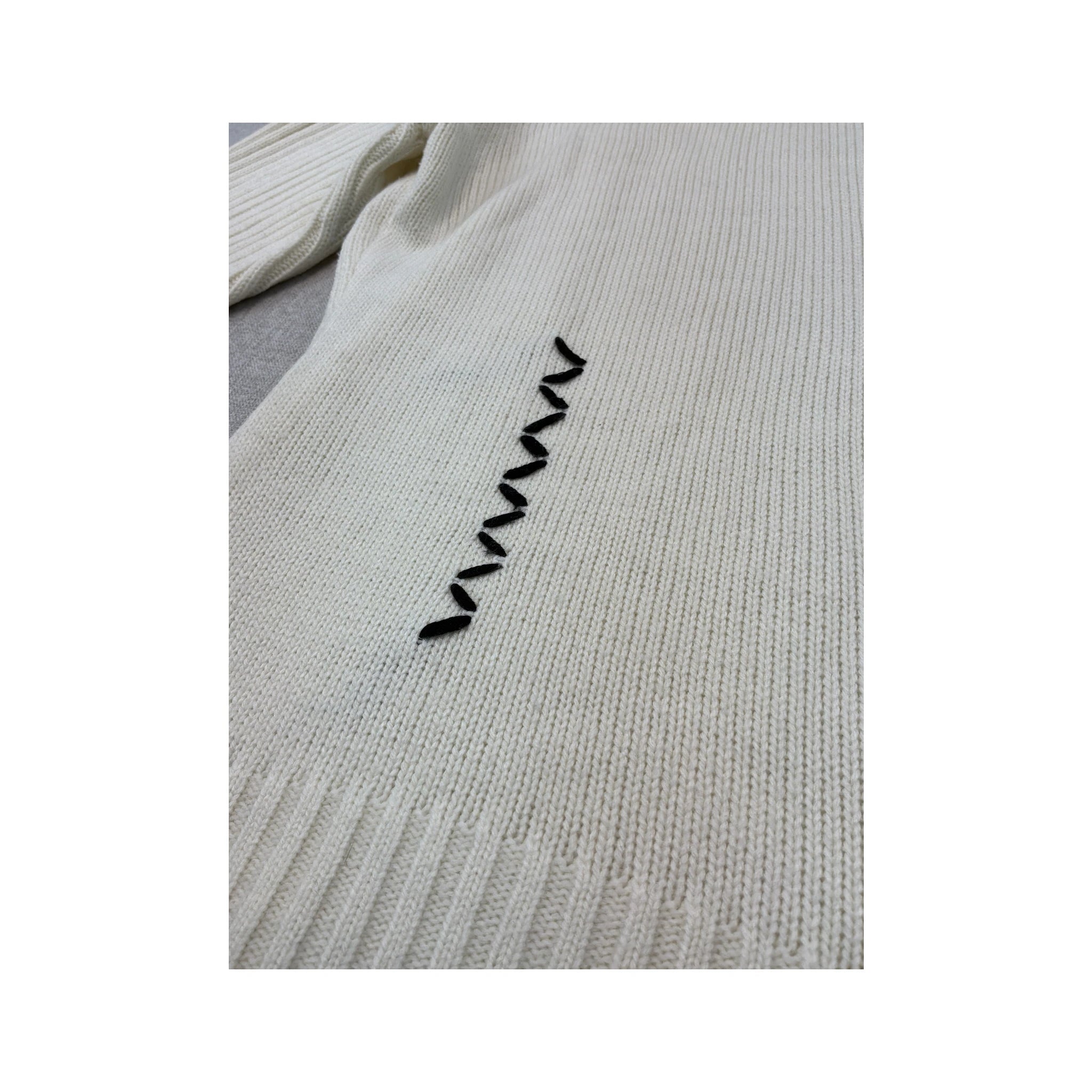 Z&D Fashion Contrast Stitch Full Zip Wool Sweater