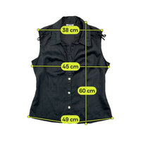 Woman Sleeveless Button-Up Shirt