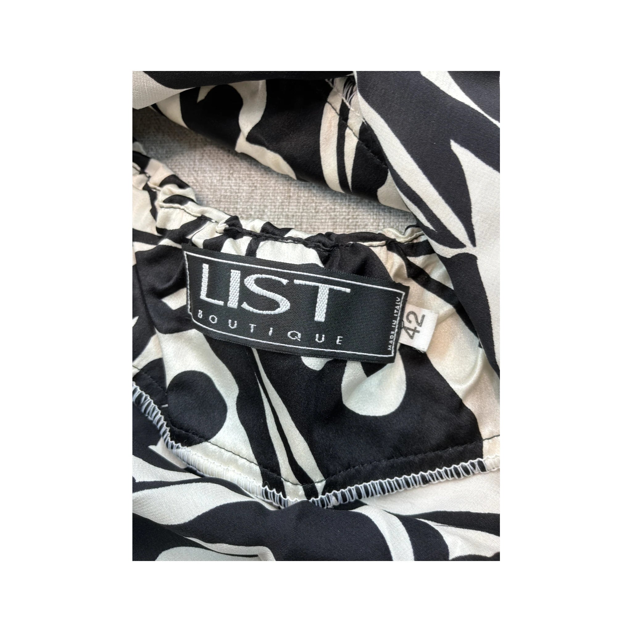 List Boutique Black & White Printed Halter Blouse