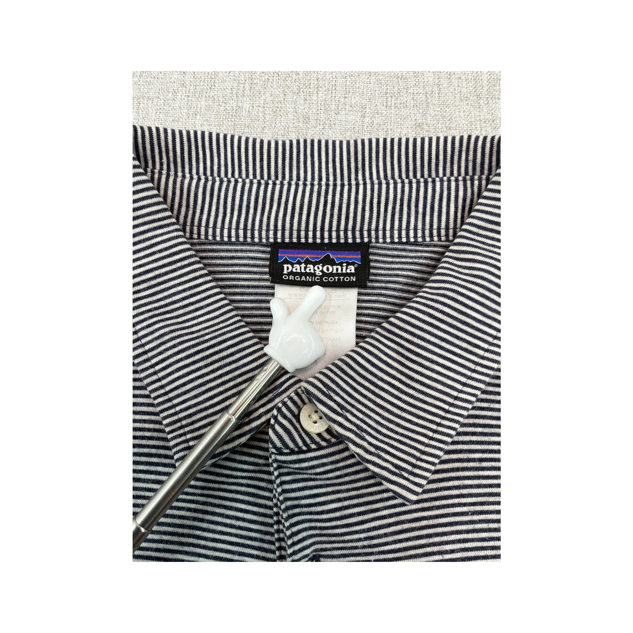 Polo Patagonia em algodão Orgânico às riscas com Bolso