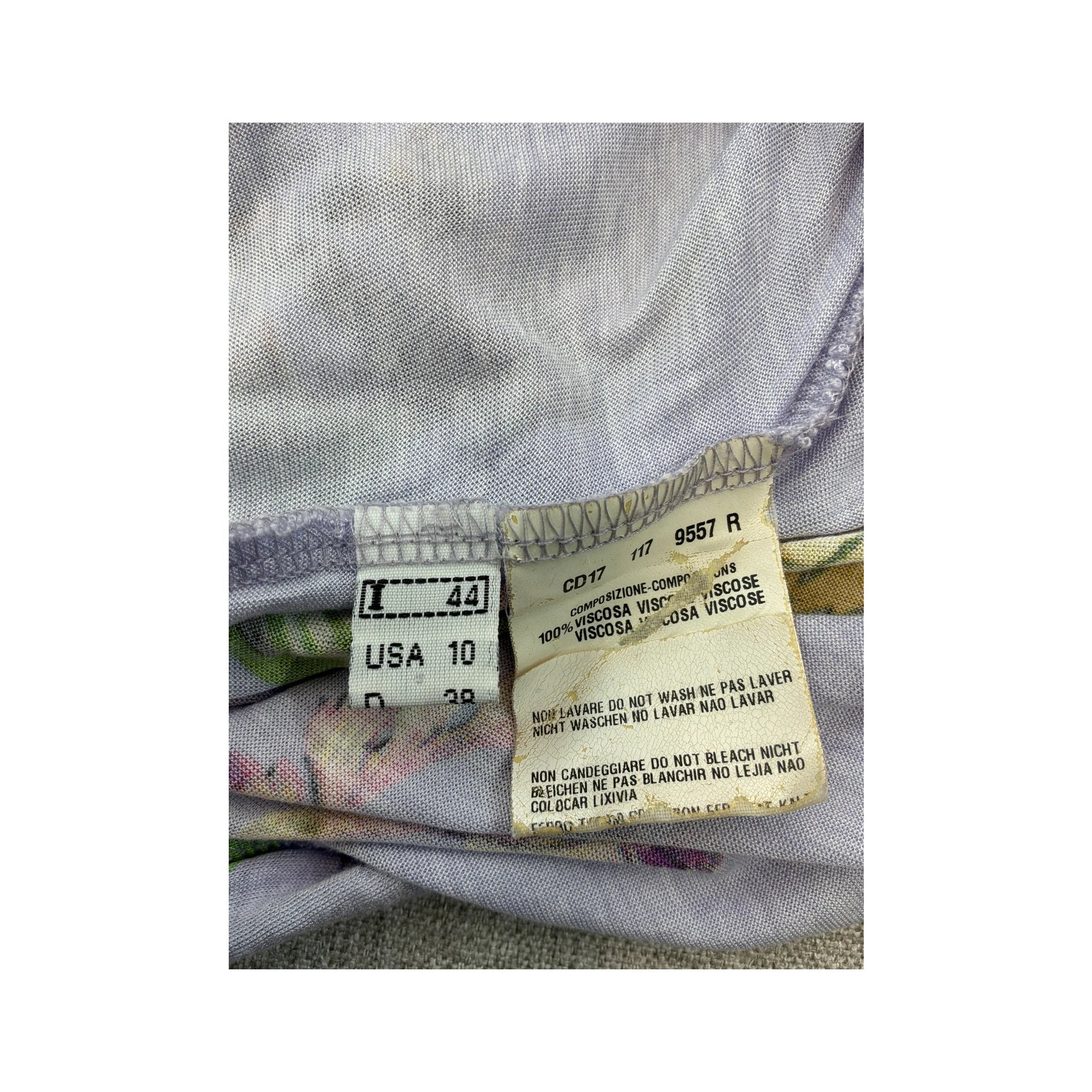 Blusa Roberto Cavalli Class em Viscose com estampado floral e Bainha Balão