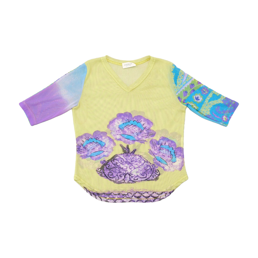 Blusa Motivi em Rede floral com decote em V