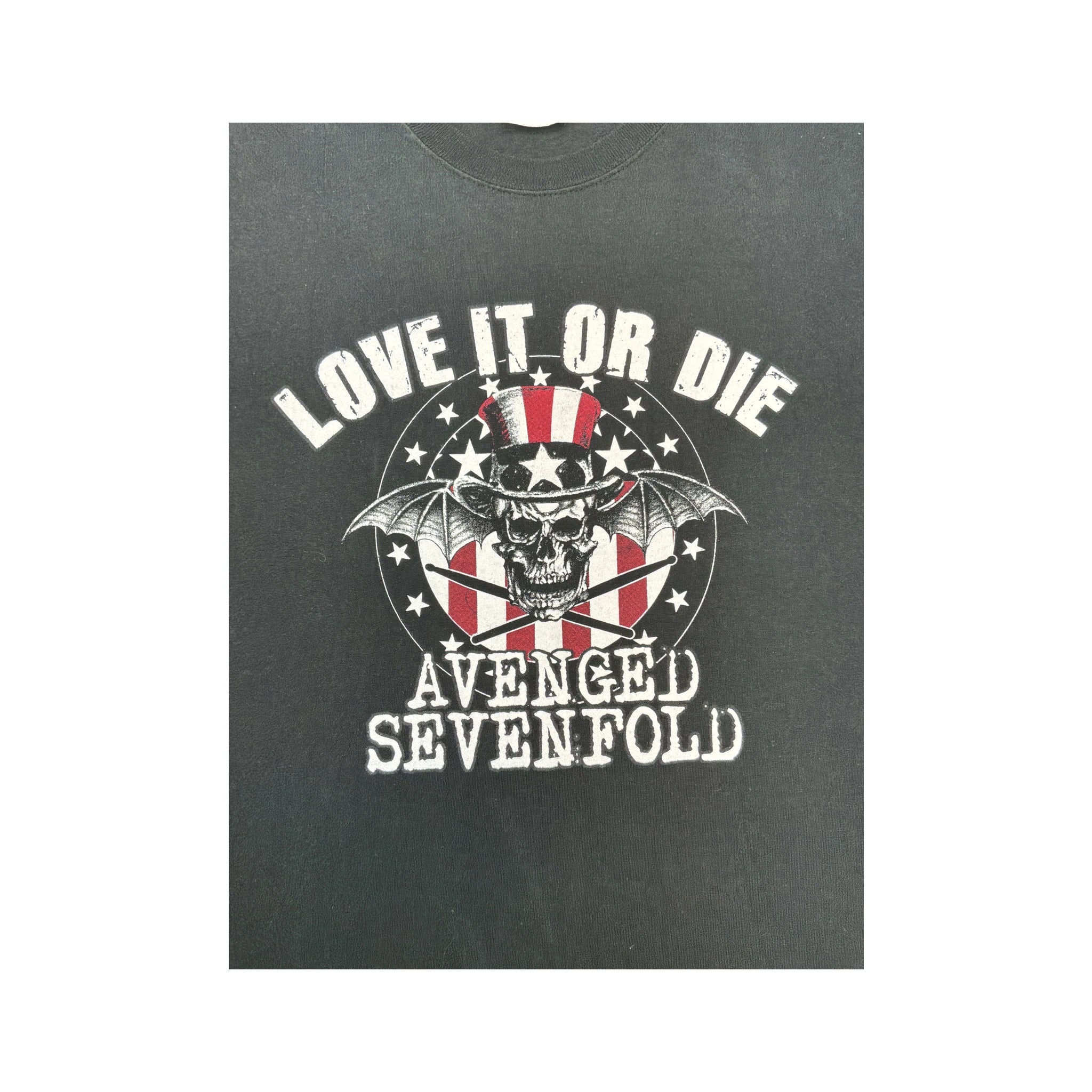 T-shirt de Banda Avenged Sevenfold Love It Or Die com estampado gráfico