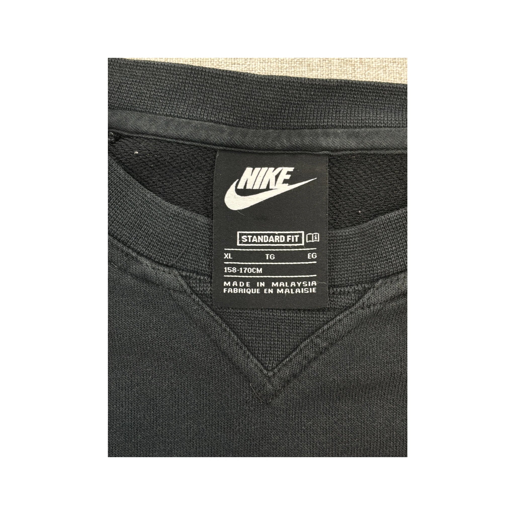 Nike Colorblock Raglan Crewneck Sweatshirt