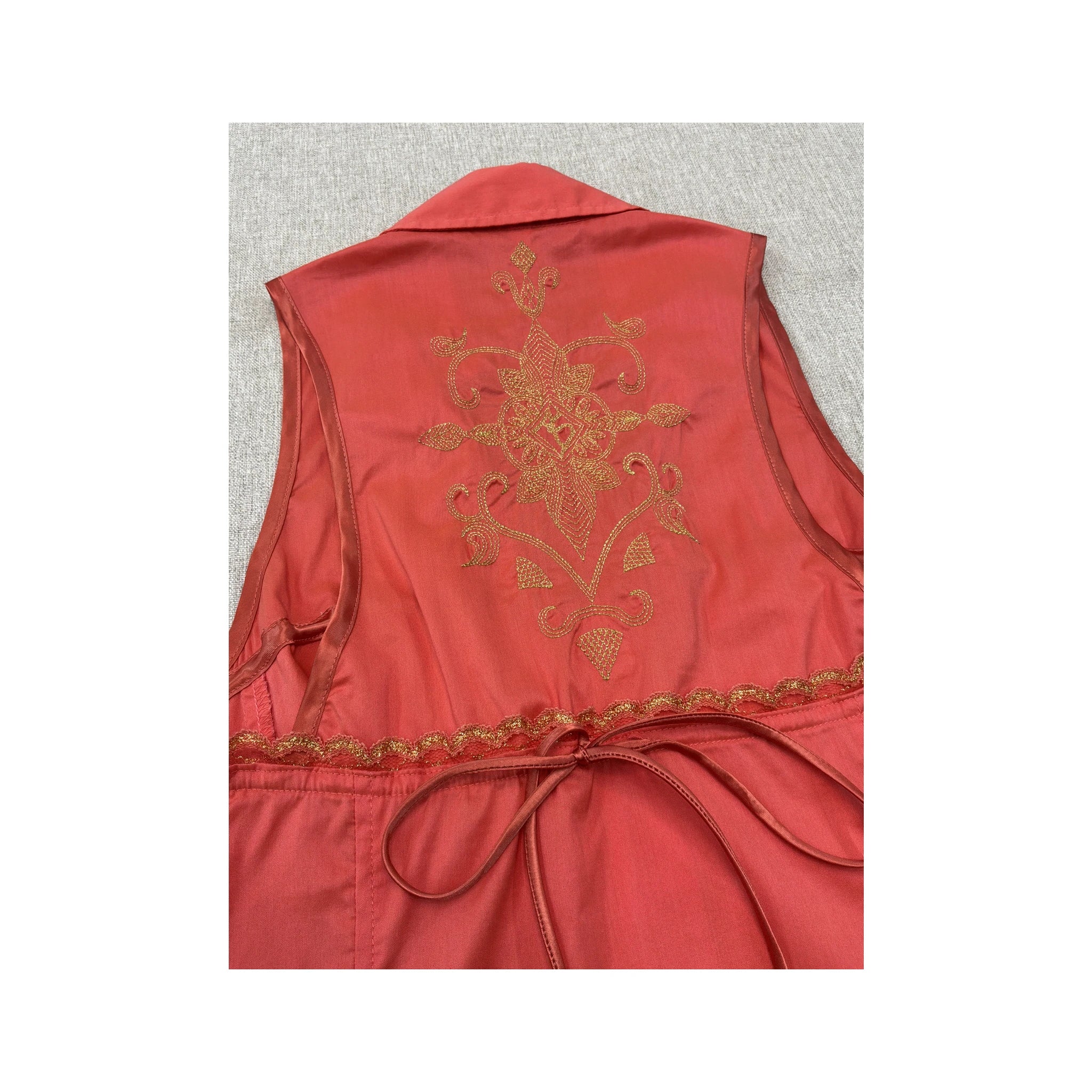 ANA SOUSA Embroidered Metallic Appliqué Sleeveless Button-Up Blouse